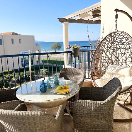 Odyssey Beach Front Apartment Χανιά Εξωτερικό φωτογραφία