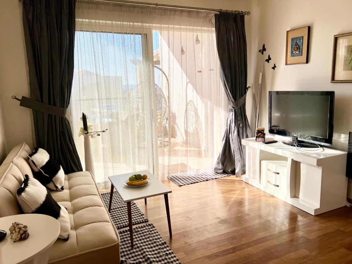 Odyssey Beach Front Apartment Χανιά Εξωτερικό φωτογραφία