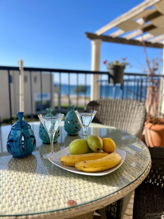 Odyssey Beach Front Apartment Χανιά Εξωτερικό φωτογραφία