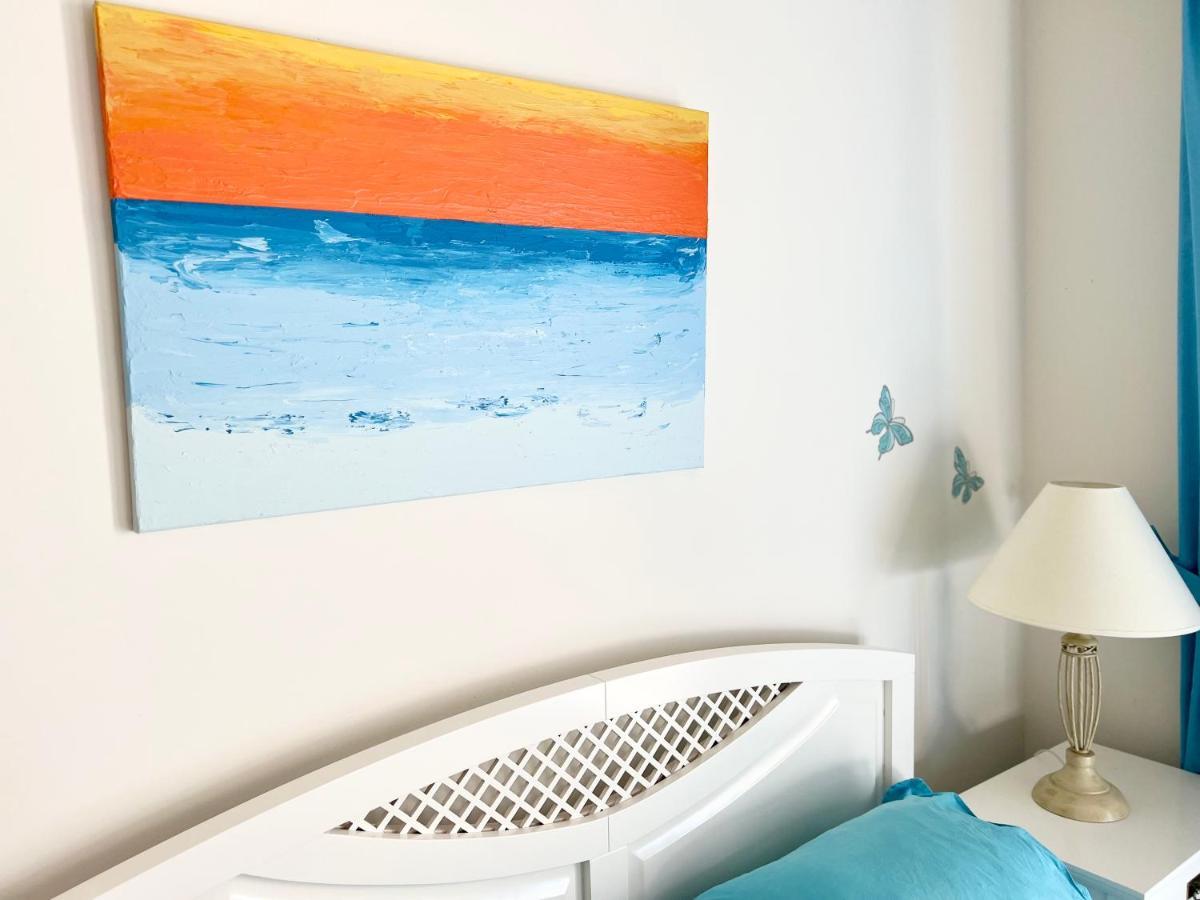 Odyssey Beach Front Apartment Χανιά Εξωτερικό φωτογραφία